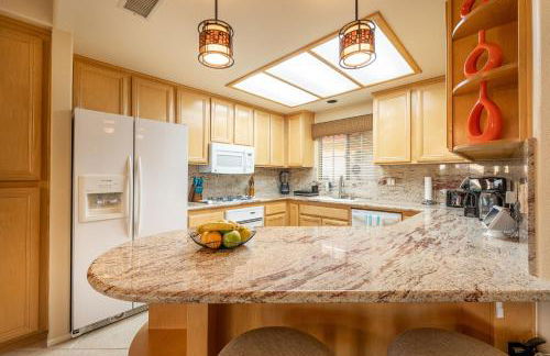 Coachella Chill: Luxury 4BR/4King Paradise Retreat - Foto 36