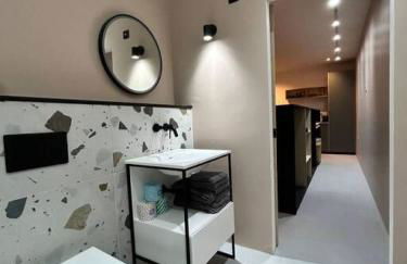 Subterranean Studio with Panoramic Costal Views and Sauna - Foto 12