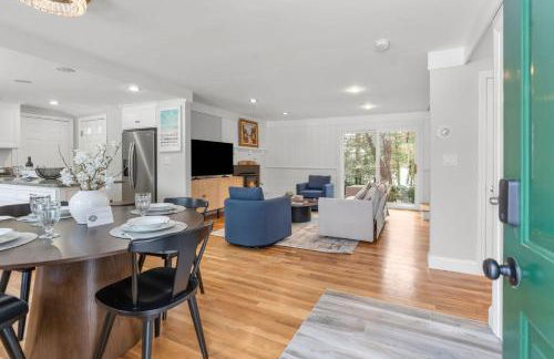 Falmouth Paradise 4BR FirepitFireplace - Foto 7