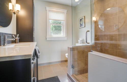 Lakefront Chippewa Falls Haven with Private Deck! - Foto 12