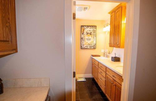 Tacit Shadow Resort Paradise Deluxe Suite, Gym, Coffee Bar, Hot-Tub, Free Laundry, Food Available - Foto 25