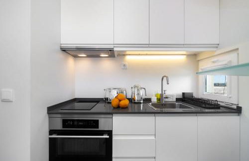 WHome Study & Surf Carcavelos 1-BED by Beach & Nova SBE - Photo 4