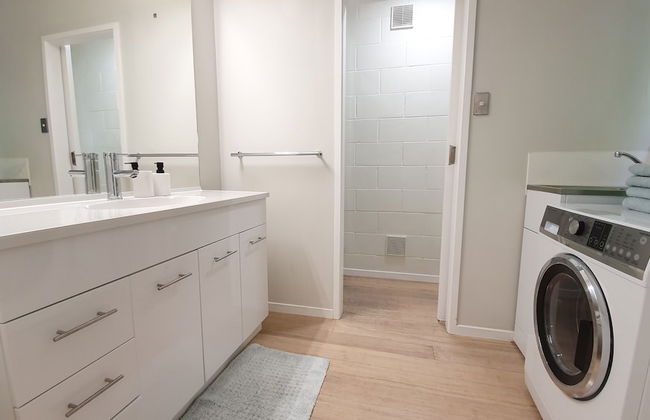 Herne Bay Gem Near Beach - Carpark - Foto 20