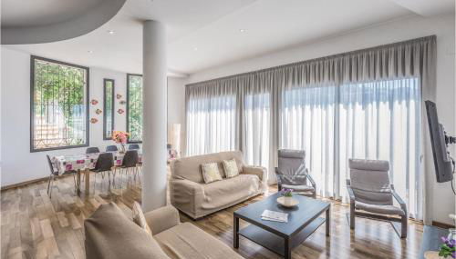 Nice Home In Santa Susanna With Kitchen - Foto 2