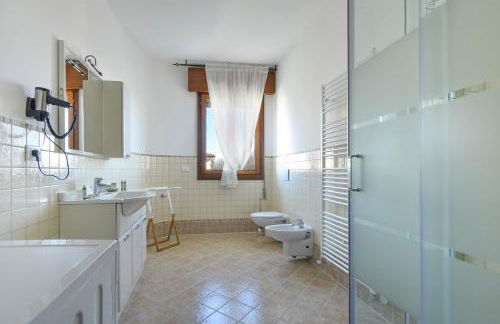 By the Hills Apartment - Foto 40