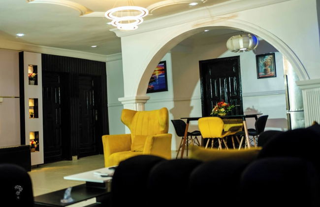 2 Bedroom Luxury Apartment With Pool -24hrs Power -ps4 - Foto 13