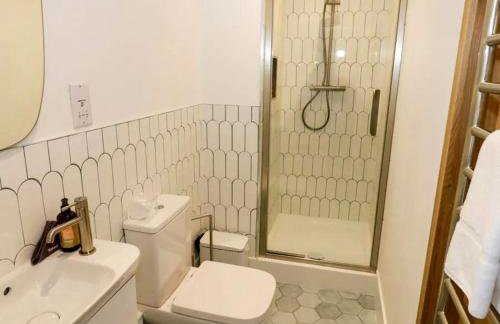 Bay House - Photo 75