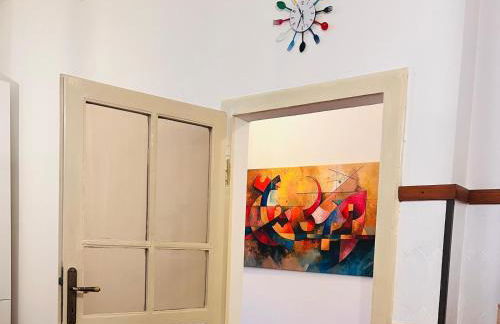 Spacious 4BR Suite & Prime Location and Comfort - Foto 2