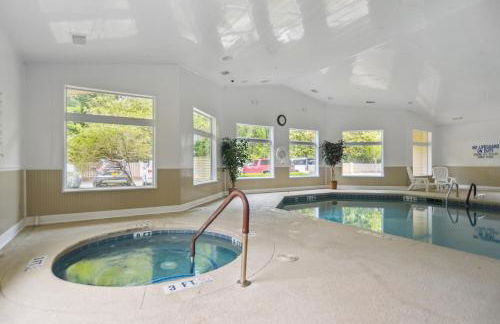 Port Royal Sound 2BR Villa Balcony Pools & Beach Access - Foto 37