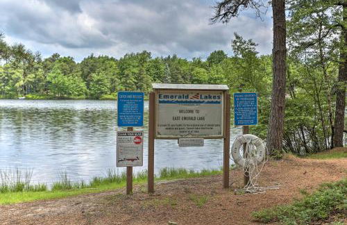 Near Lakes and Resorts Pet-Friendly Long Pond Abode - Foto 33