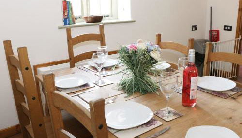 Woodside Cottage - Photo 5