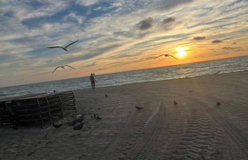 Classic Floridian Oasis w/Pool - Foto 38