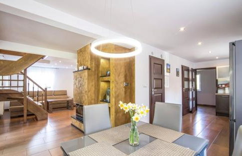 Biały domek nad stawem - Foto 33