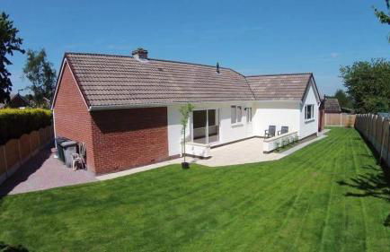 Spacious modern three Bedroom Bungalow ample parking - Foto 37