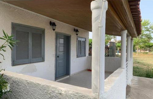 Charming Beachfront 2-bedroom house with AC - Foto 6