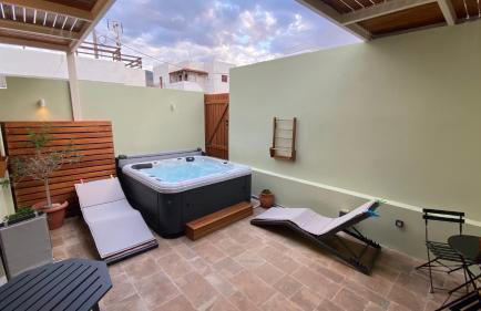 Andros 4 All Seasons Villas & Suites - Photo 46