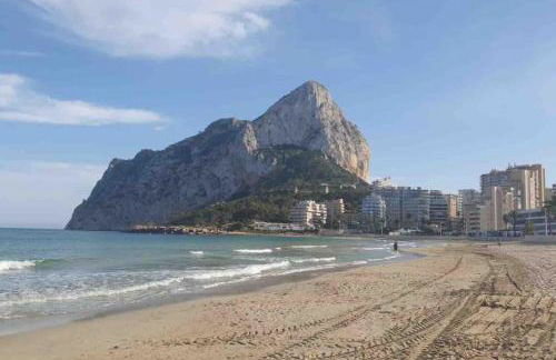 Espectacular villa junto a la playa, piscina privada y vistas al mar - Foto 58