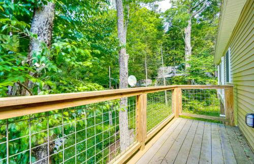 Wilmington Retreat Near Trails, Skiing and Festivals - Photo 31