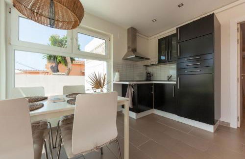 Villa Madrugada, beachside villa in Costabella - Photo 16