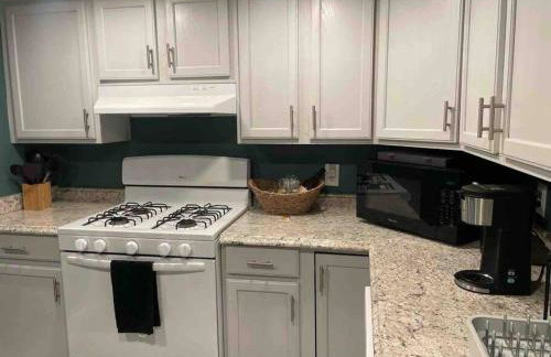 Cozy Weymouth cottage, walk to beach - Foto 21