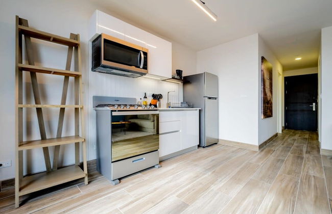 Cozy 1BR With Balcony in Santa Ana - Photo 8