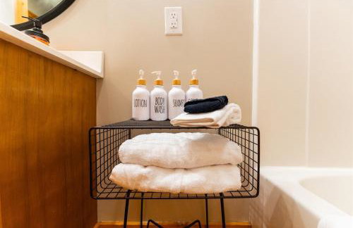 Havenbrook-Hocking Hills Luxury, 10 Acres, Hot Tub - Foto 12