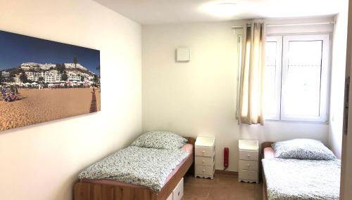 Pension Chen, 2 Doppelzimmer , EBK, separater Balkon - Foto 4