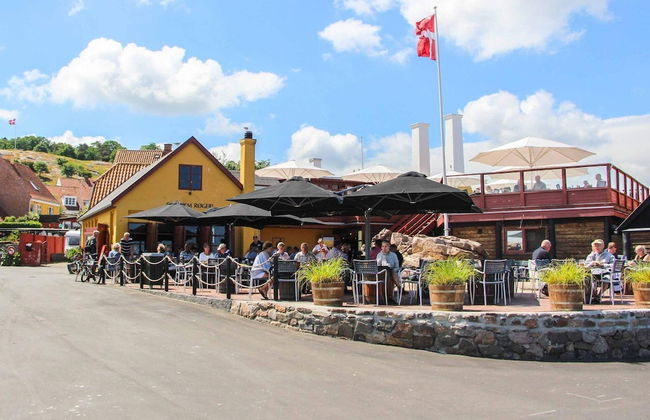 5 Person Holiday Home on a Holiday Park in Gudhjem - Foto 15