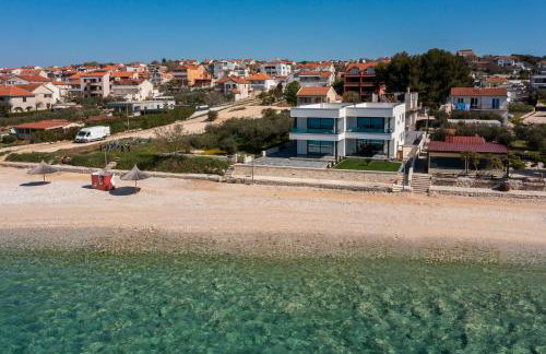 Luxury Apartment Sea - Photo 37