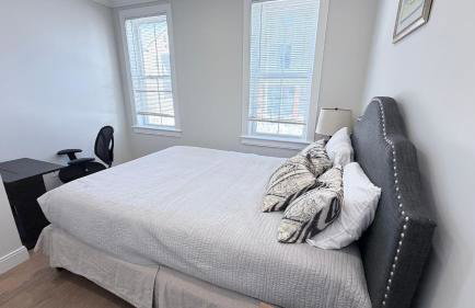 Furnished 2-Bedroom Apartment Prime Location Near South Bay and UMass - Foto 24