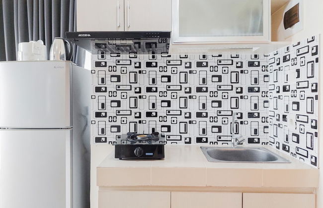 Good Choice And Comfy Studio Apartment B Residence - Photo 7