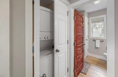 Shelburne Bay Retreat Modern 3BR Lakefront Views - Foto 20