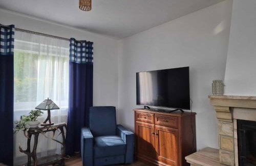 Luksusówka Gajowego nad jeziorem - Photo 24