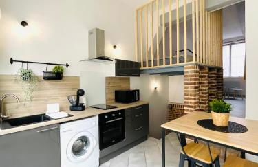 BE MY APPARTS, Studio de charme "LE CARILLON", DOUAI, Coeur de ville - Foto 3