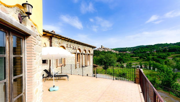 Agriturismo Castello delle Fornaci - Private Summer Jacuzzi - Foto 2, Imagem principal