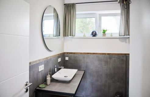 Beautiful Apartment In Attendorn - Photo 17