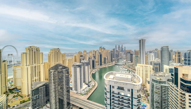 Elegant 2BR w Breathtaking Marina Balcony - Foto 5, Habitación