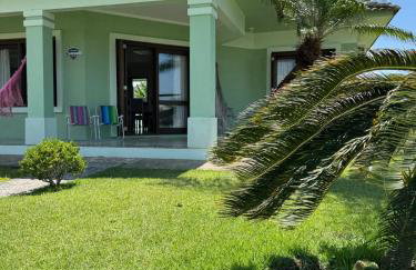 Excelente CASA 2 quadras do mar - Foto 43