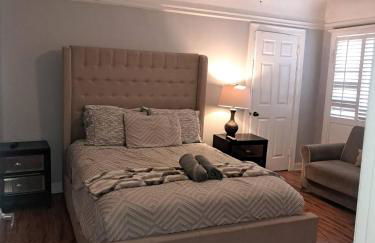 Amazing 3 bedrooms with 3 bedroom apt in the center of Beverly Hills - Foto 14