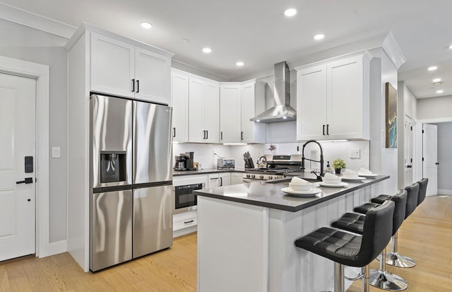 Luxury 3BD 2BA Near Logan Airport and T Station - Foto 47