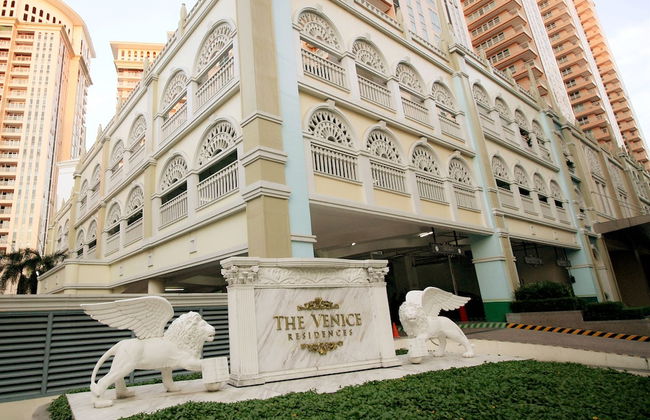 MaxStays Max Style at The Venice Residences - Foto 32