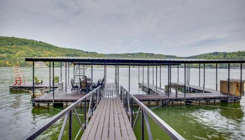 Private Dock! Waterfront Group Haven in Camdenton - Foto 2