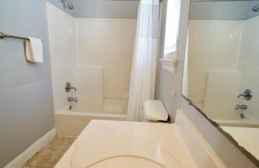 6 BR-Seaside Cotton-Heated Pool-Game Room with Pool Table - Photo 19