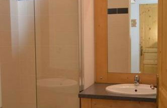 T2 6 p - Pieds des pistes - résidence avec piscine - Foto 4