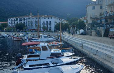 Modern and cosy apartment Ivana with a beautiful seaview - Photo 37