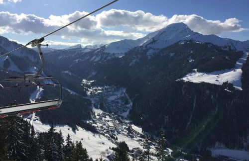 La Chaumiere - Luxury Traditional Chalet, Châtel - Foto 22