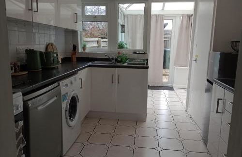 3BR House with garden near Bicester Village - Foto 23