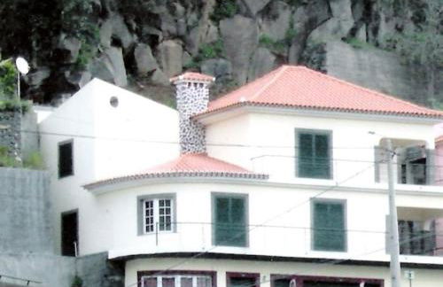 Villa panoramique 180m2 Vue Montagne 13 min Capitale Funchal - BBQ - Foto 26