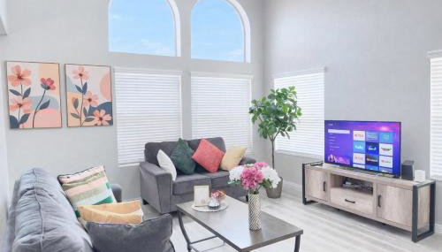 Newly Remodeled Pool Villa 3BD 3BA By Summerlin - Foto 2