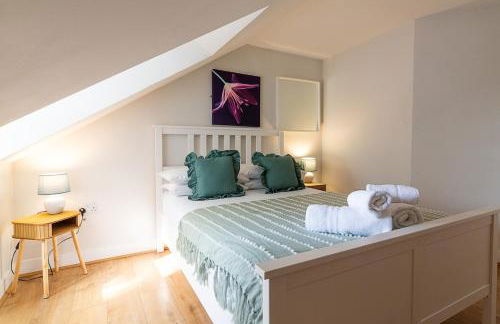 Town Centre Apartment with FREE Parking - Foto 13